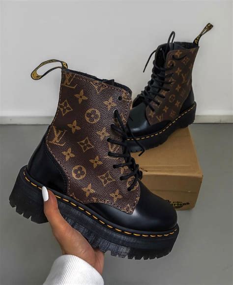 botas louis vuitton mujer originales|Louis Vuitton boots women 2020.